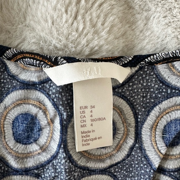 H&M Tank Top - Picture 3 of 3